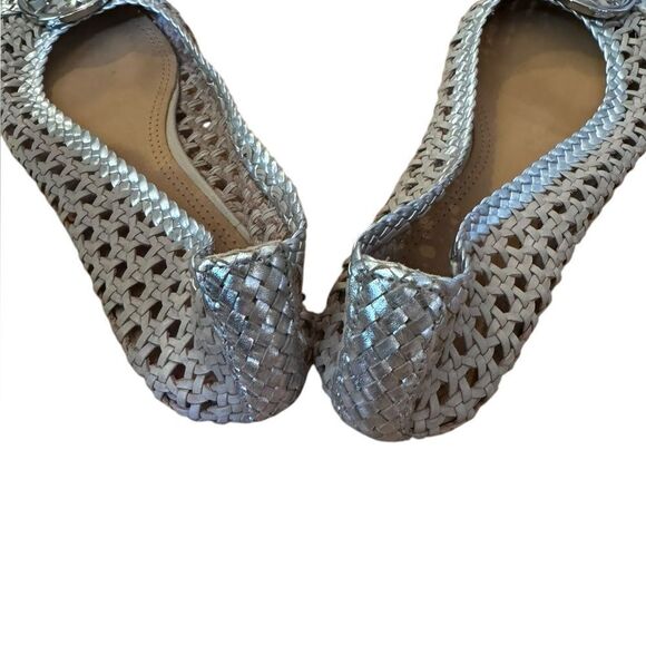 Tory Burch Chelsea Metallic Woven Leather Cap toe Flats in light taupe/silver 6 - Picture 7 of 9